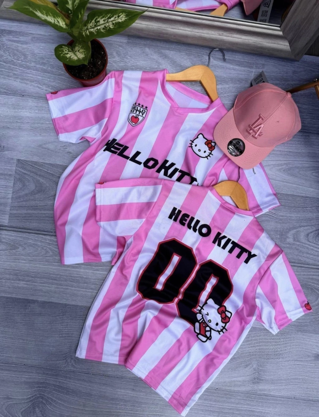 remera hello kitty